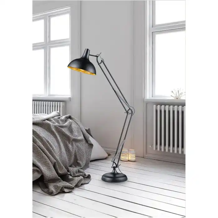 Merkproduct Reality SALVADOR Staande lamp Zwart, 1-licht