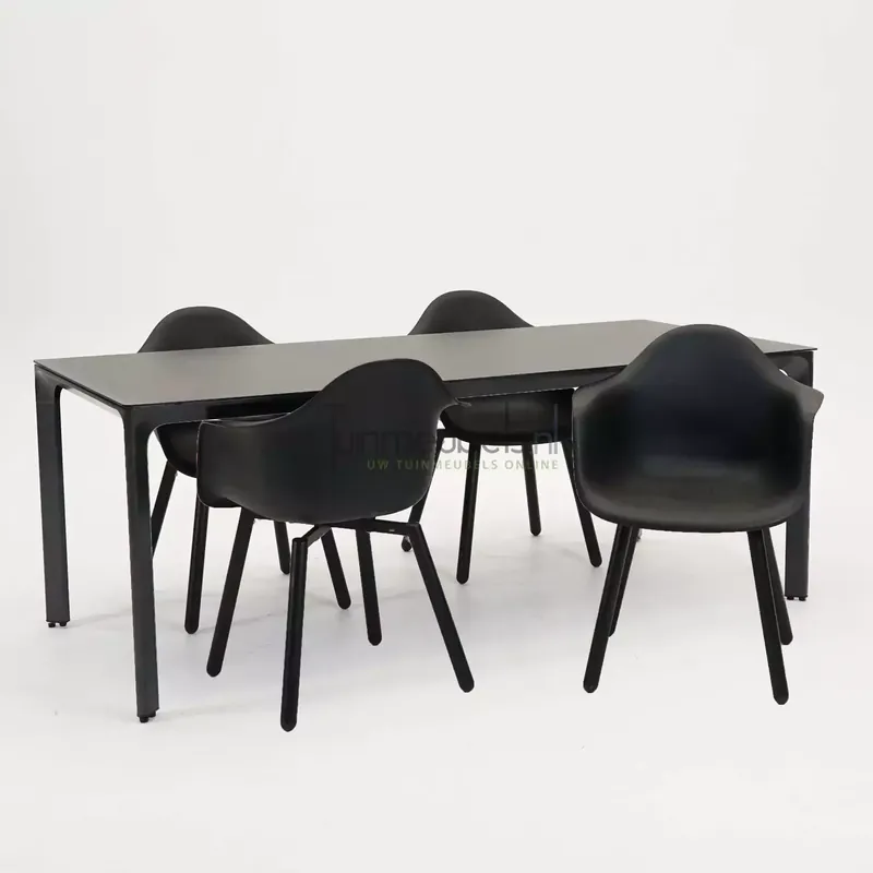 Voordeelprijs Tuinstoel Montreux zwart/zwart met Carcassone 200 x 90 cm