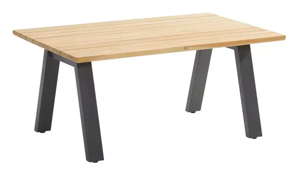 Ambassador high coffee table Natural teak 120 X 70 X 55 cm. Nieuw