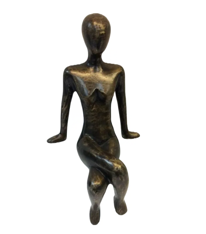 Koopje Bronzen beeldje Zittend meisje