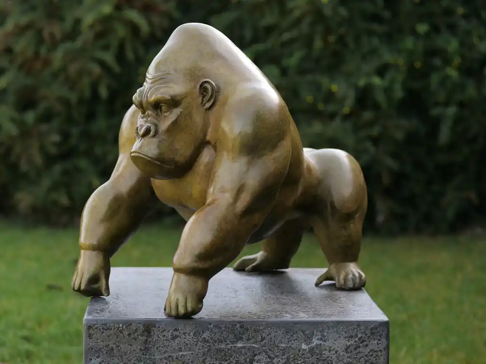 Bronzen gorilla groene hot platina Flitsaanbieding