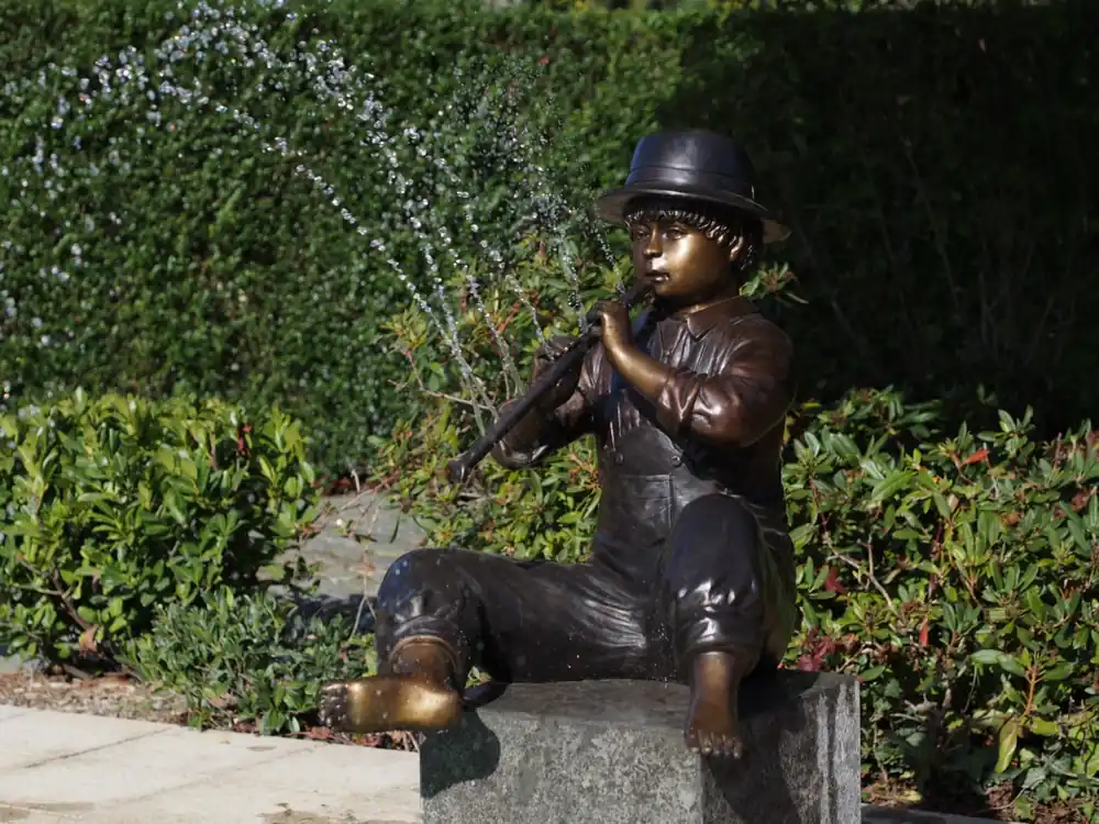 Bronzen beeld Jongen met fluit 70cm Superprijs