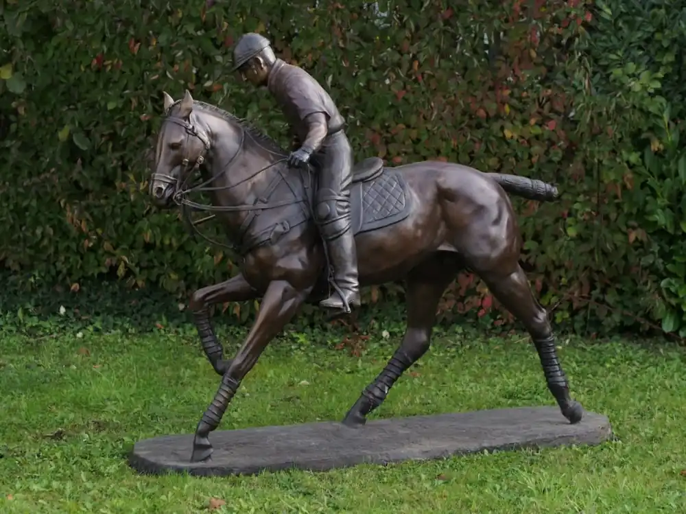Koop Online Bronzen beeld Polo speler