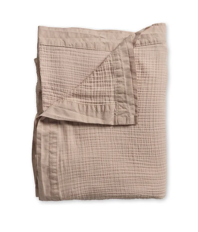 Favoriet vtwonen plaid Gentle Embrace (240x260 cm)
