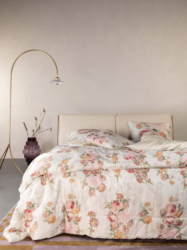 Essenza katoen-satijnen gebloemd 1-persoons dekbedovertrek 140x200 cm - vanille Seizoensaanbieding