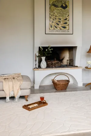 Beste Prijs Laagpolig Vloerkleed van Laura Ashley Coleby petals Ivory cream